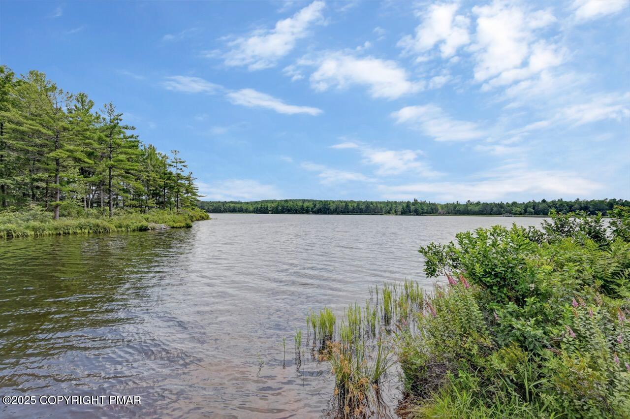 Image 2: Pinecrest Lake