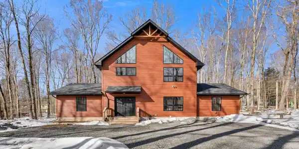 340 King Arthur Road