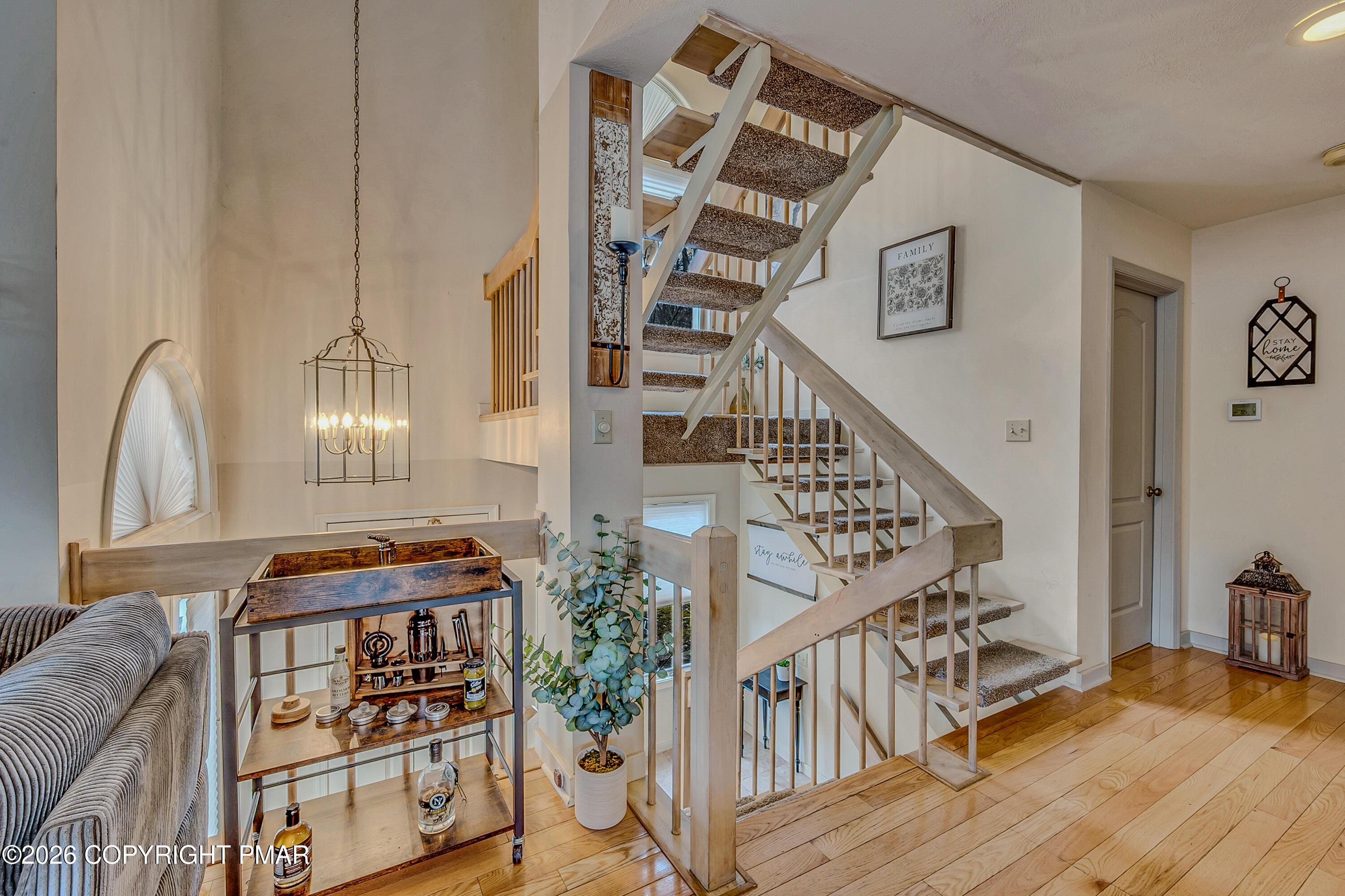 Image 2: Rockspring_-21