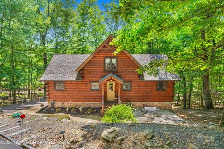 150 N Iroquois Circle