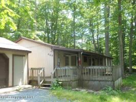 250 Greenbriar Cir