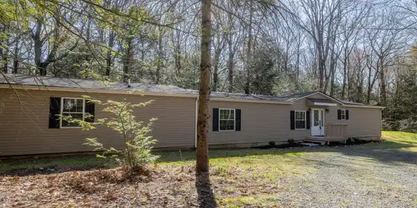 728 DOTTERS CORNER Road