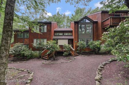 94 Red Fox Court