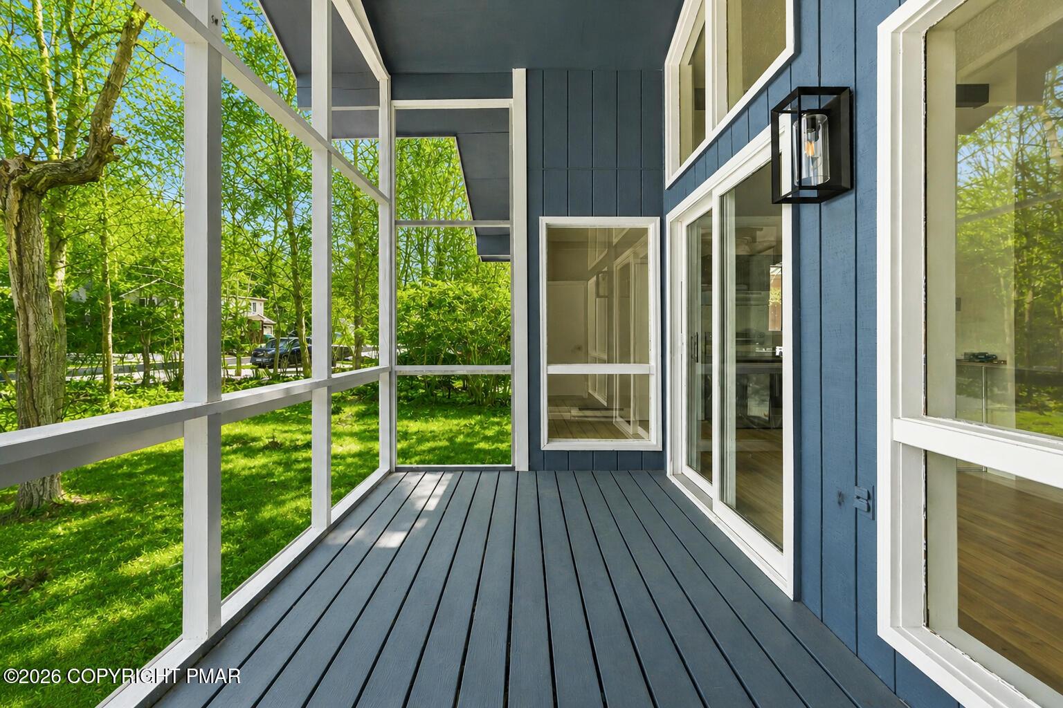 Image 3: Covered Deck 2