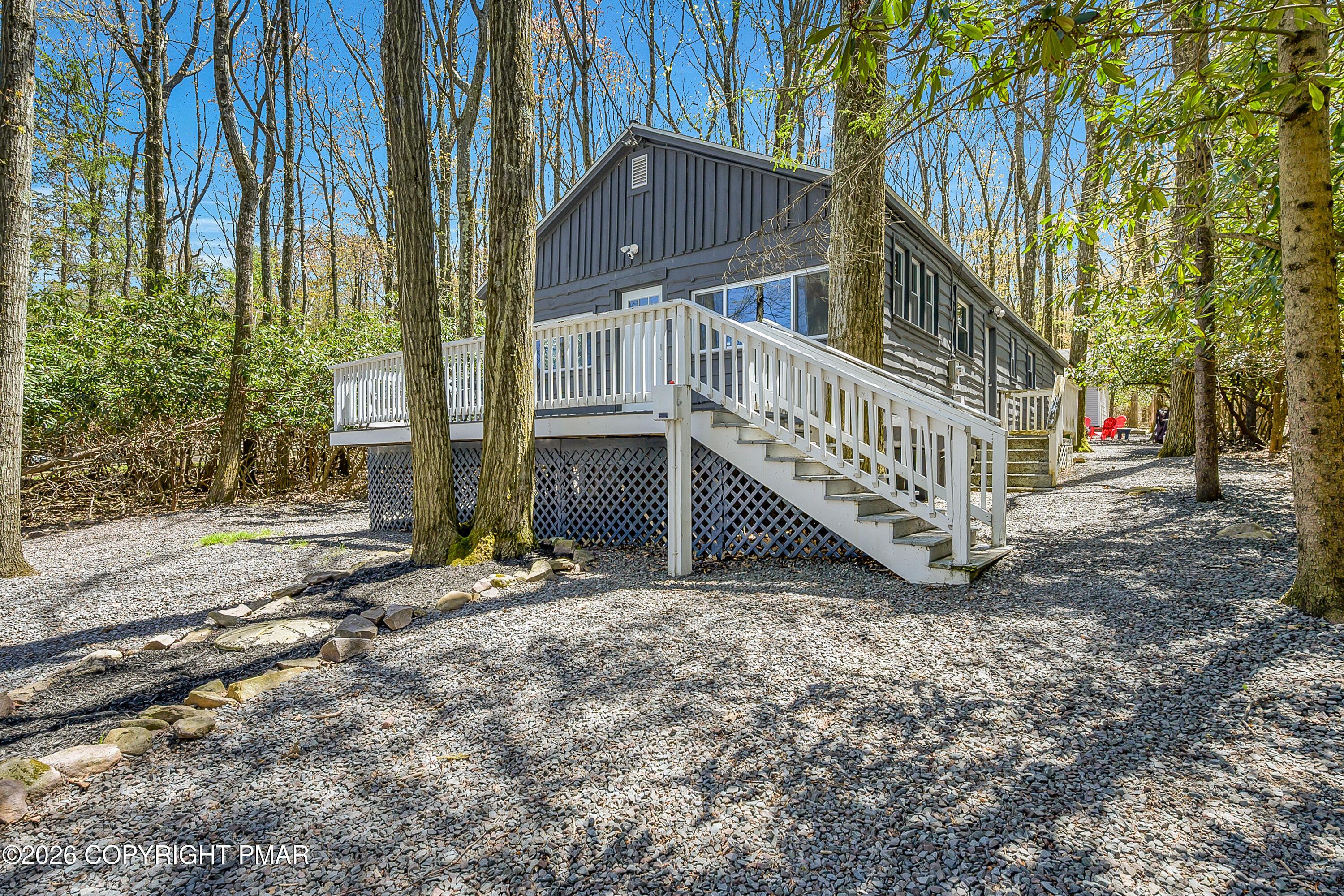 Image 2: Lakeview -30