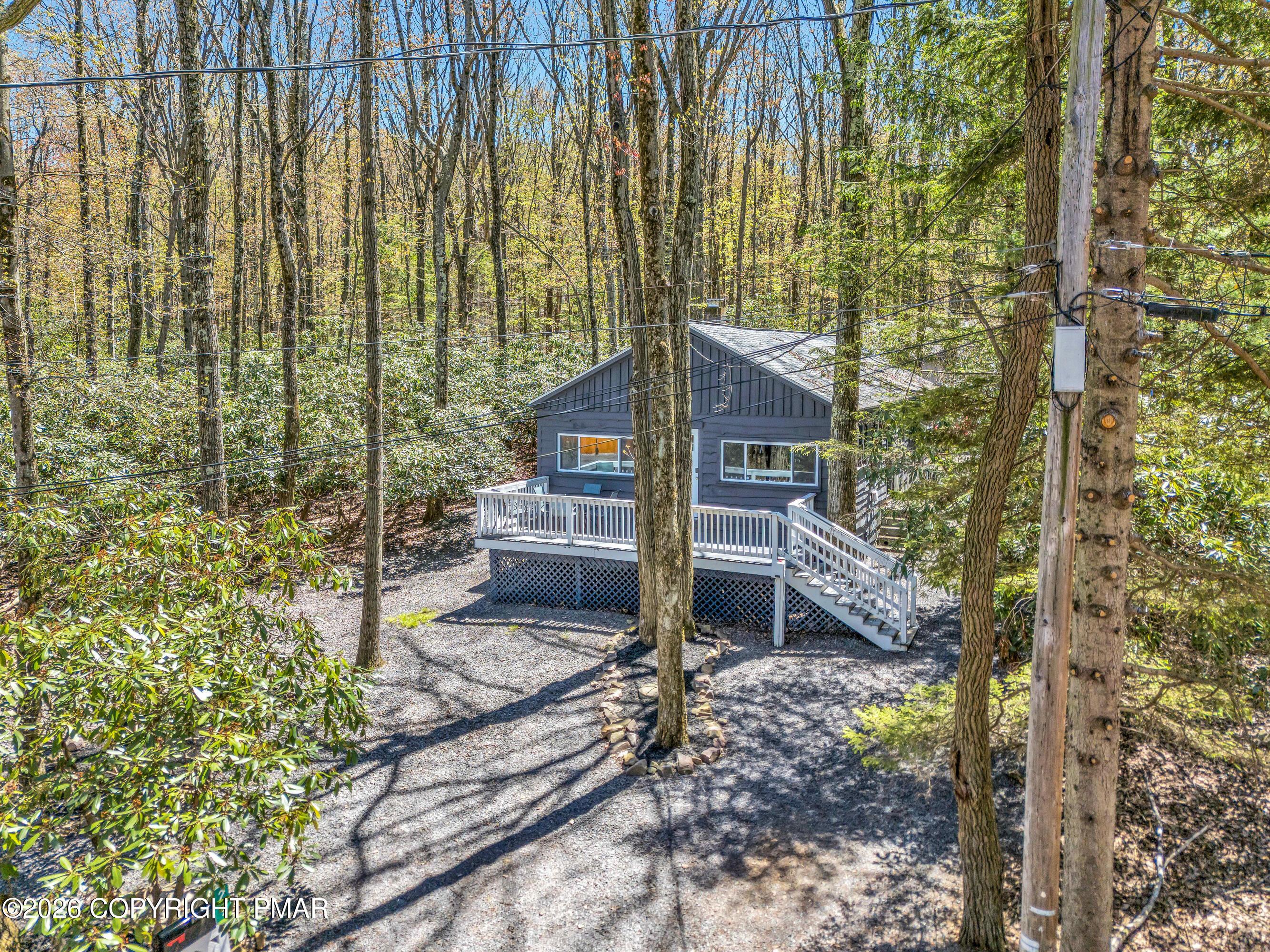 Image 4: Lakeview