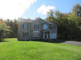 960 Cricket Ln