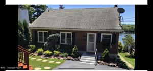 9 Labarre Dr