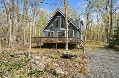 16 Lyman Lane