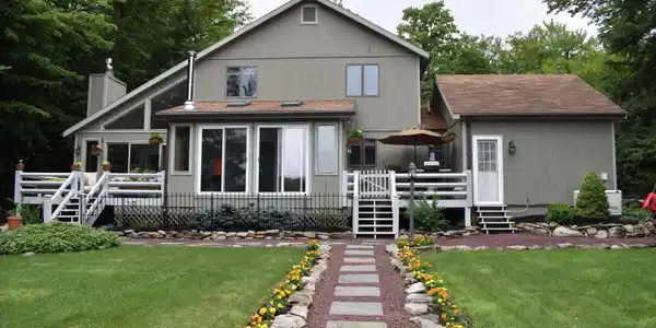 200 KING ARTHUR RD
