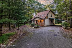 61 Lucretius Trail