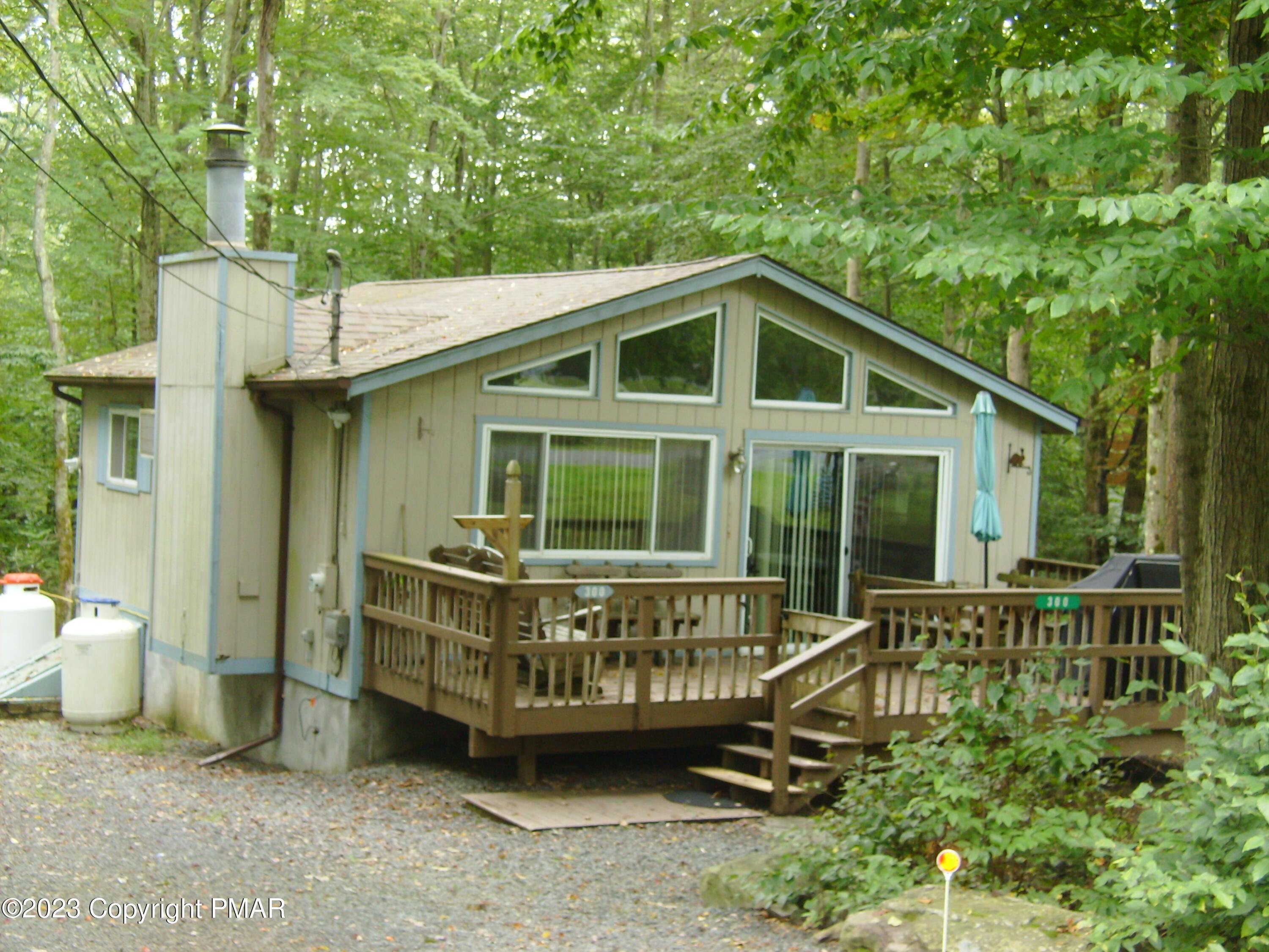300 Wyalusing Drive, Pocono Lake, PA lhrmls01810711