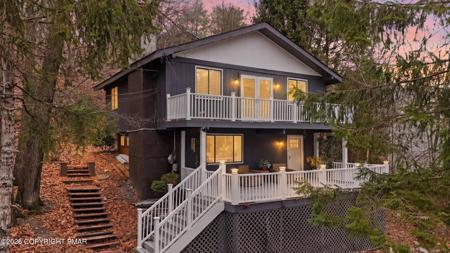 2398 Woodcrest Drive