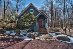 4186 Hemlock Trail