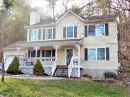 2374 Woodcrest Dr