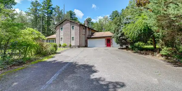 103 Malory court