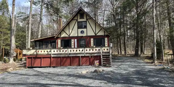 192 George Drive