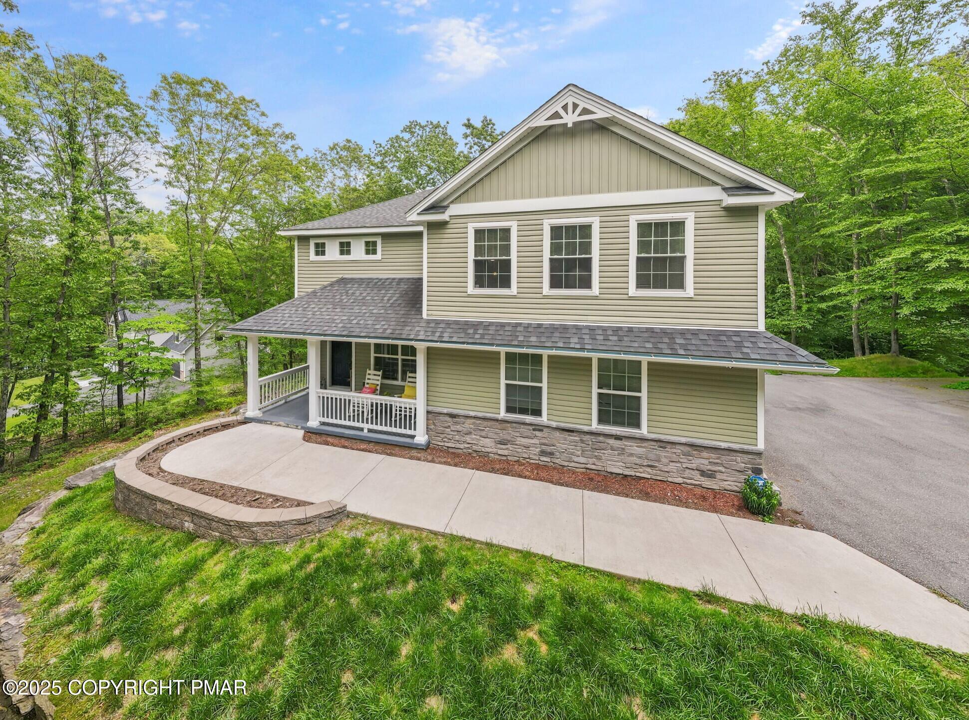 Image 2: 1127 Fillmore - front1