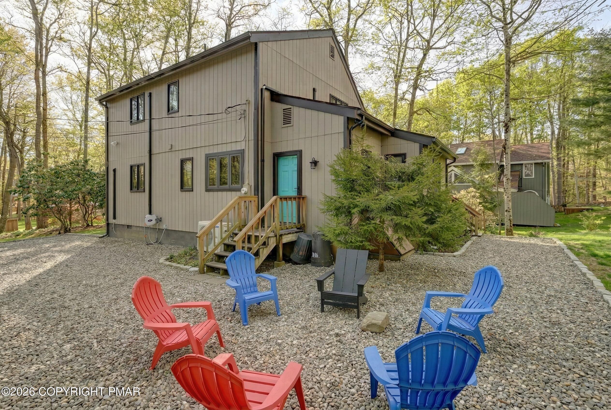 Image 3: 1173 Deer Run 02 Spring