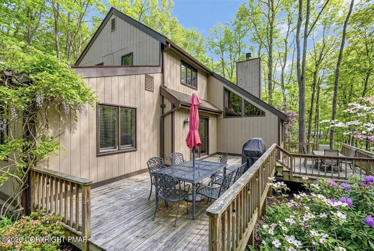 Image 4: 1173 Deer Run 56 Spring Large