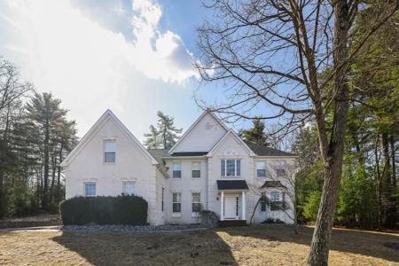 6214 Blackberry Terrace