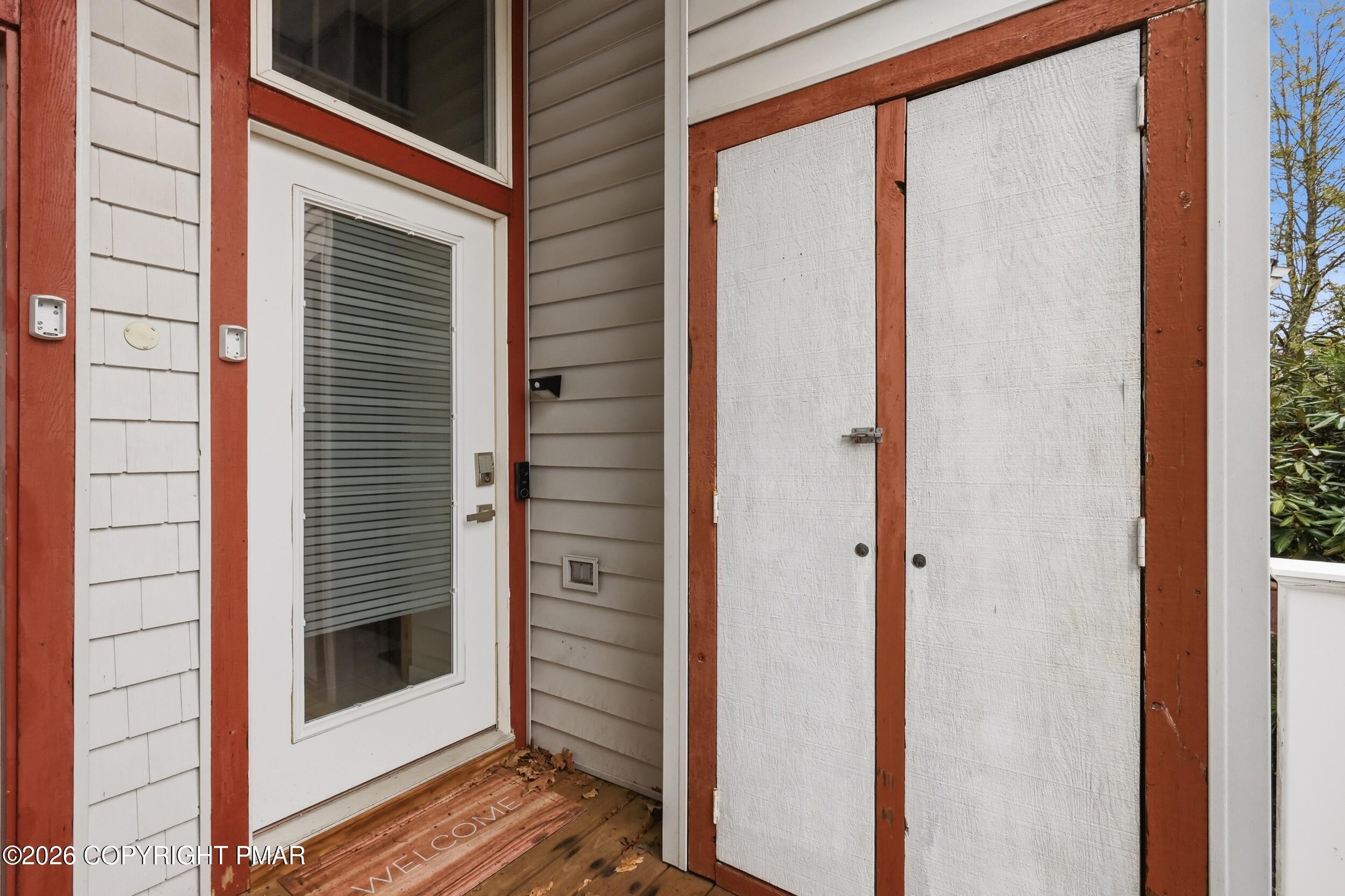 Image 4: 79 Laurelwood Dr4