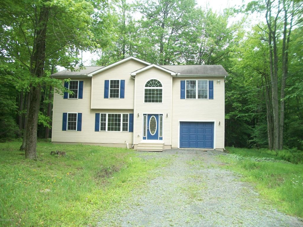 308 Sidney Ave, Pocono Summit, PA lhrmls00233618