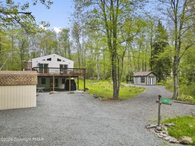 111 N Arrow Drive
