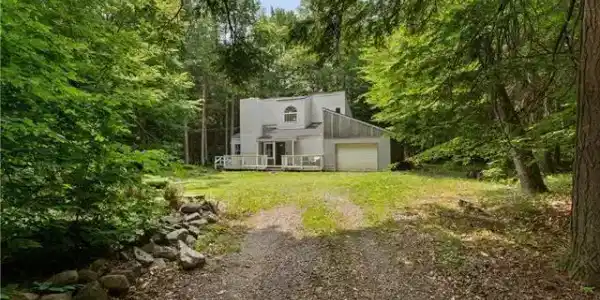 421 King Arthur Road