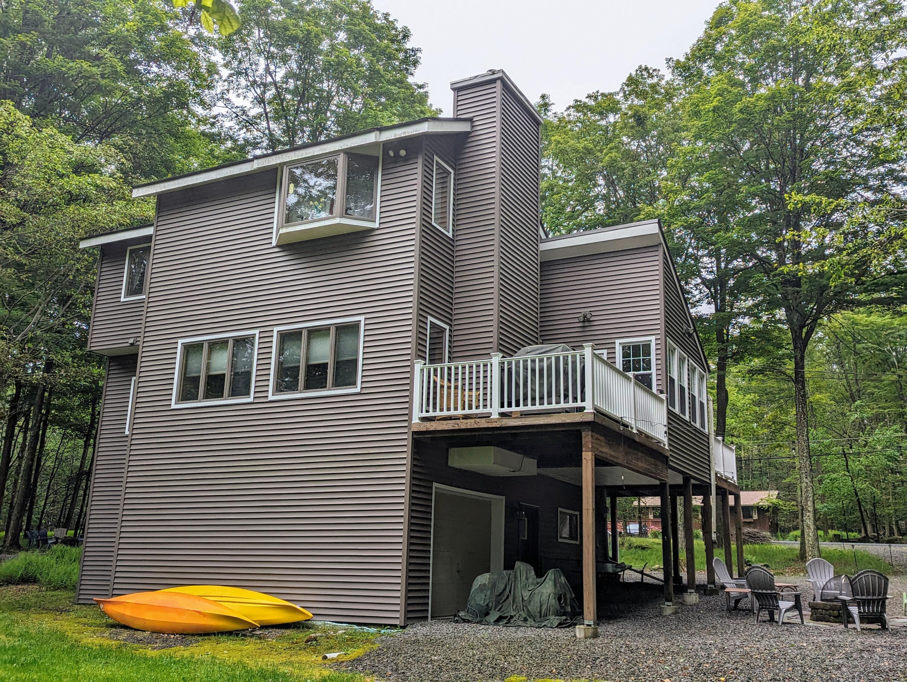 Image 3: REAR ELEVATION