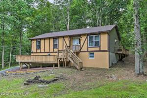1120 Kingbird Trl