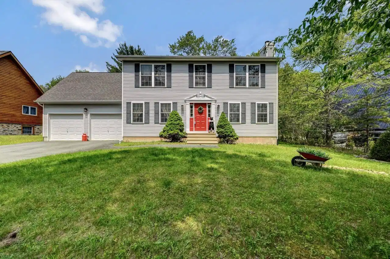 Image 1: Front of Home