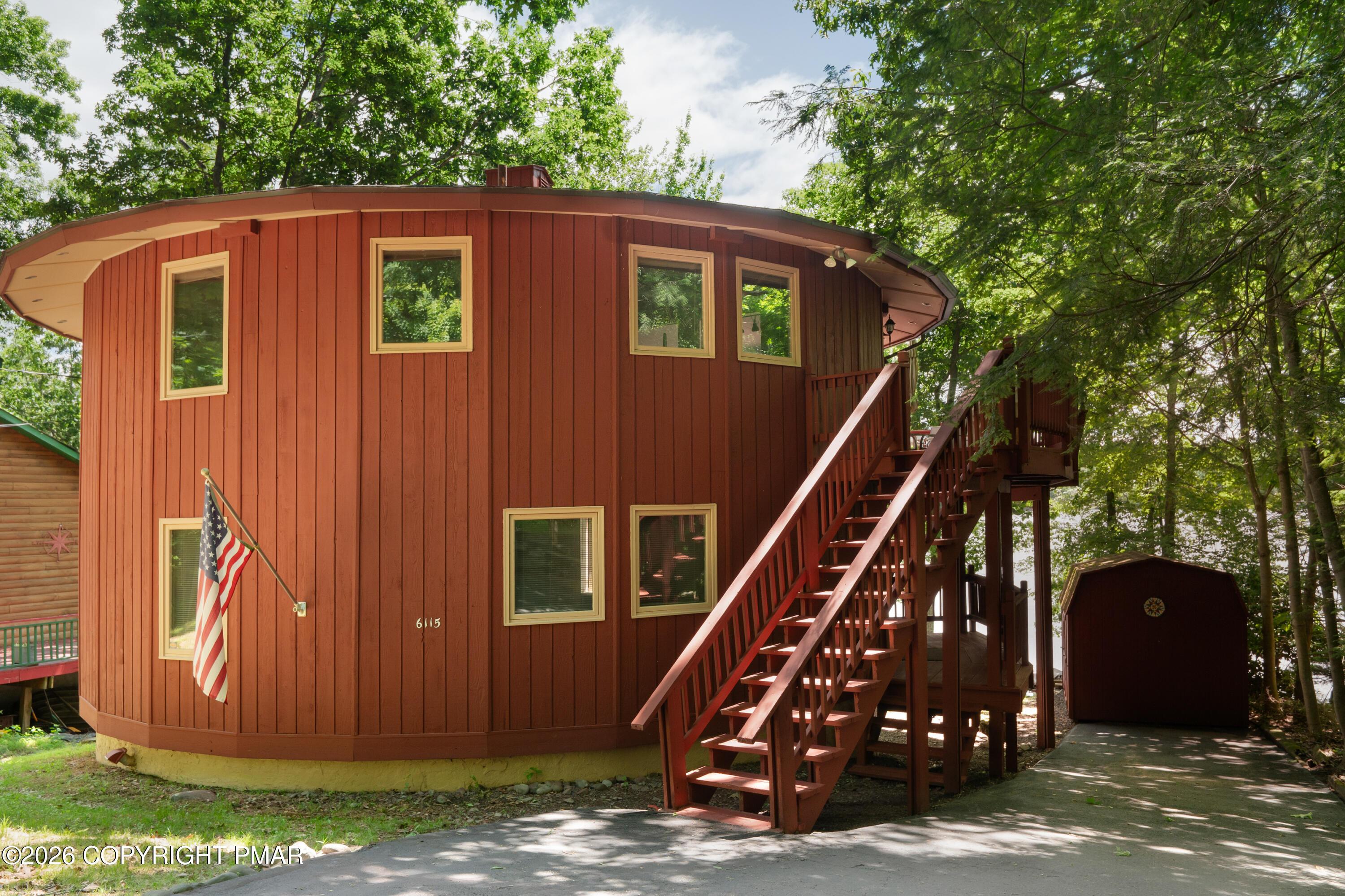 Image 3: Front Of Home View 2
