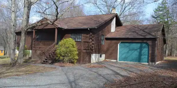 56 Midway Dr
