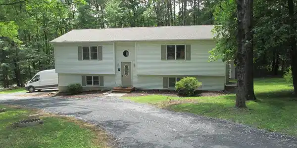 8557 Twin Lake Dr