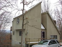 548 Clubhouse Dr