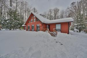 1555 Crestview Lane