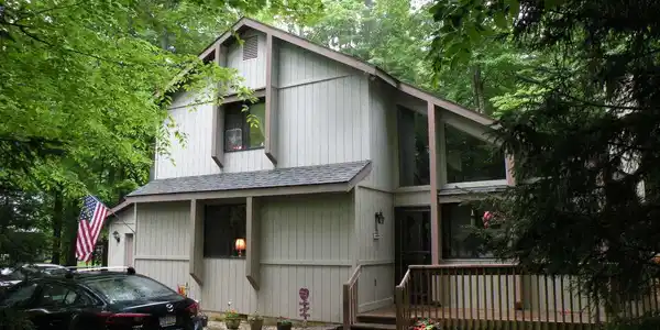 275 King Arthur Rd