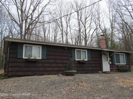 46 Thomas Ln