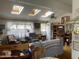 246 Lookout Dr