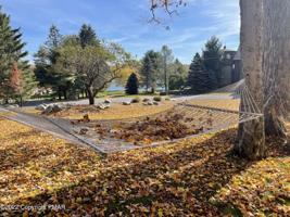 106 Ingrid Dr