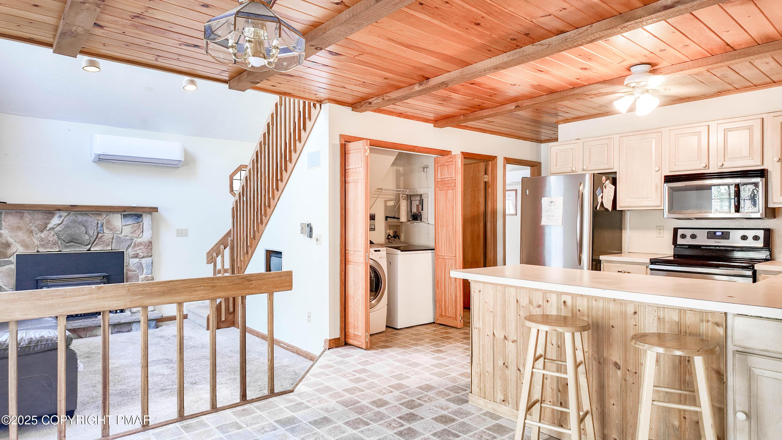 Image 3: DJI_20250909150939_0025_D