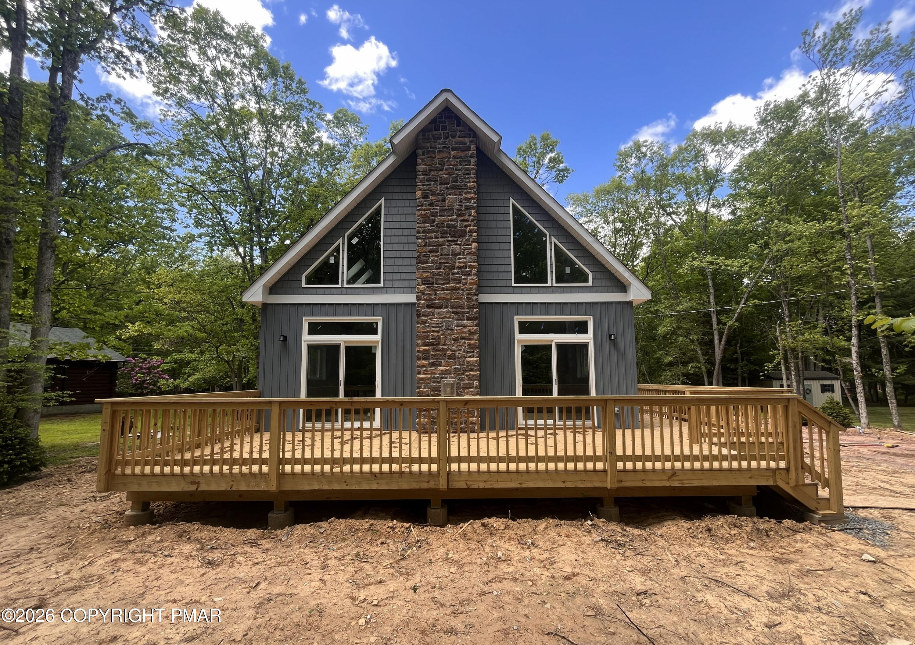 Image 3: Front of Home