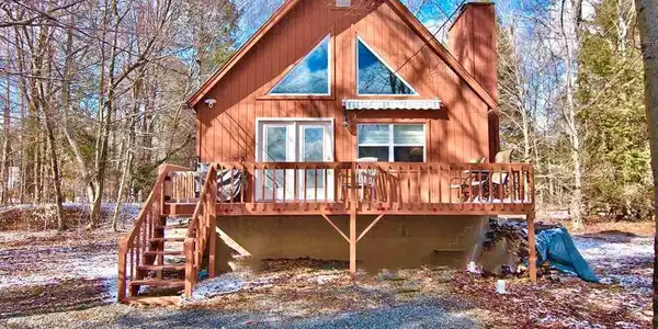 813 Sir Sagramore Ct