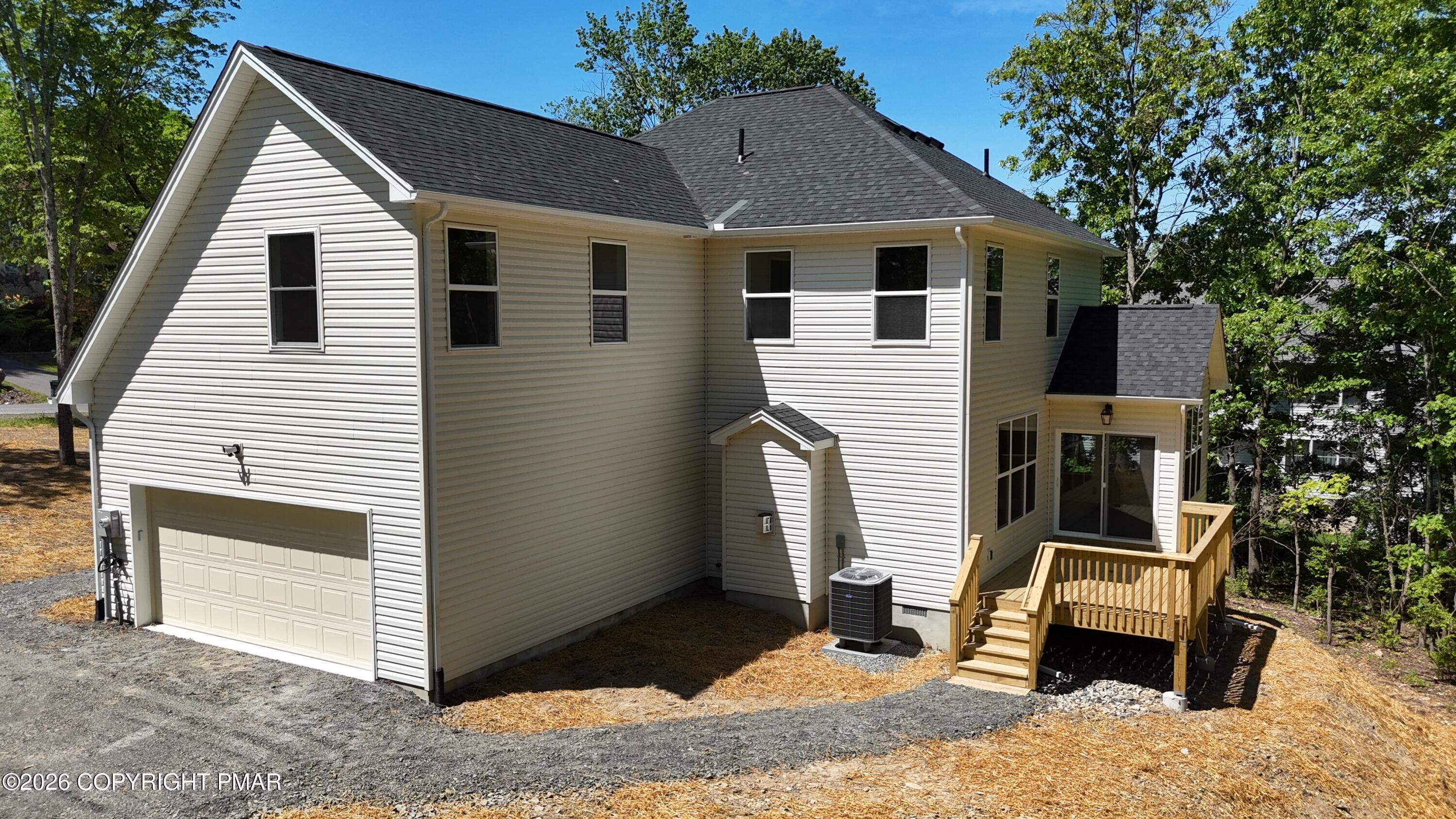 Image 3: Rear Elevation