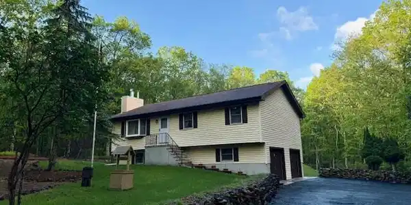 156 Stony Ridge Drive