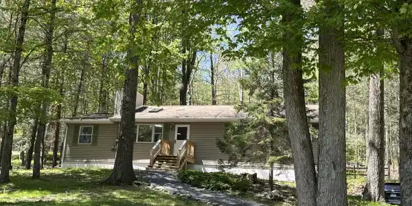 1553 Locust Lane