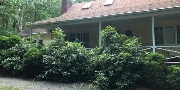 39 Midway Dr