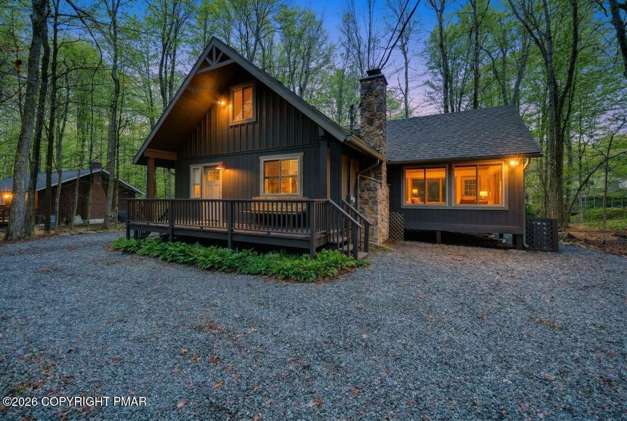 Image 1: 124 Gross Drive