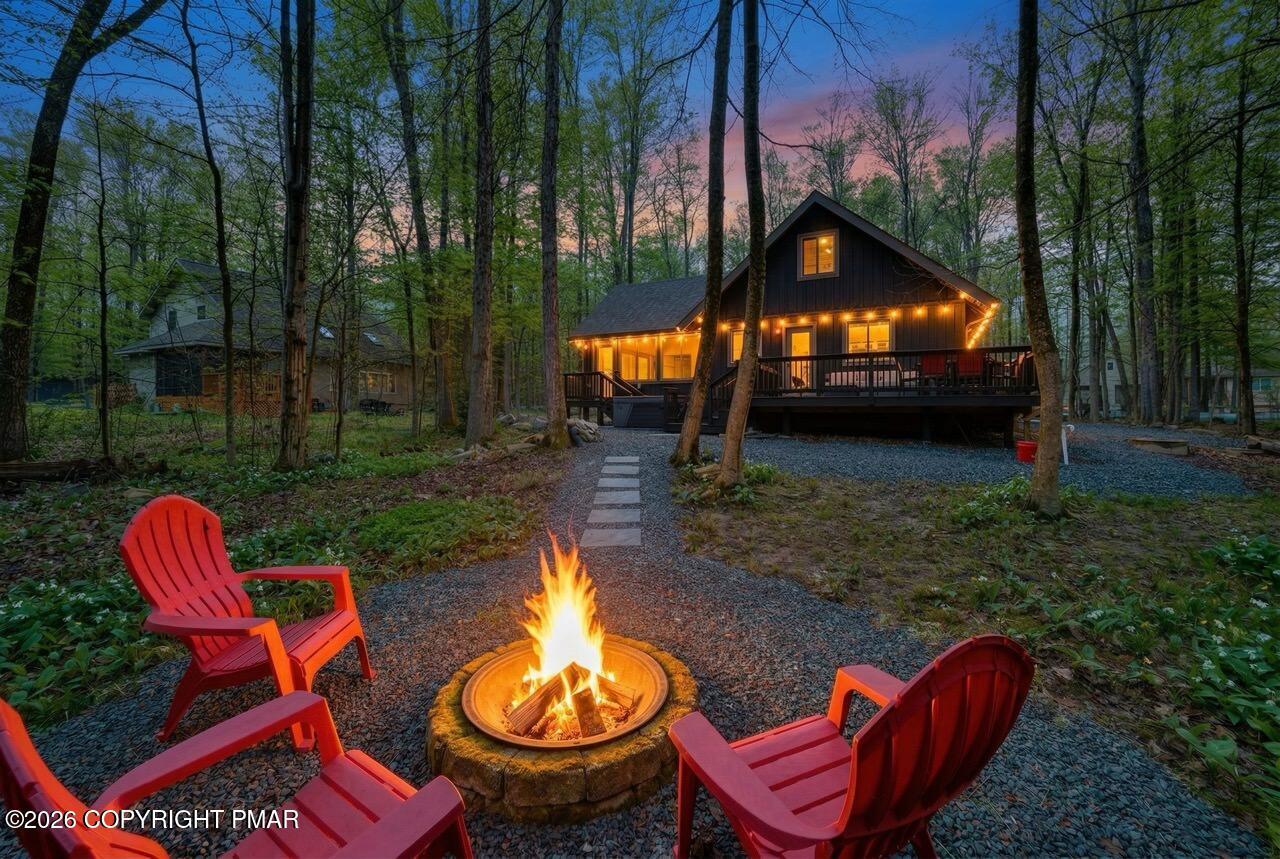 Image 2: 124 Gross Drive